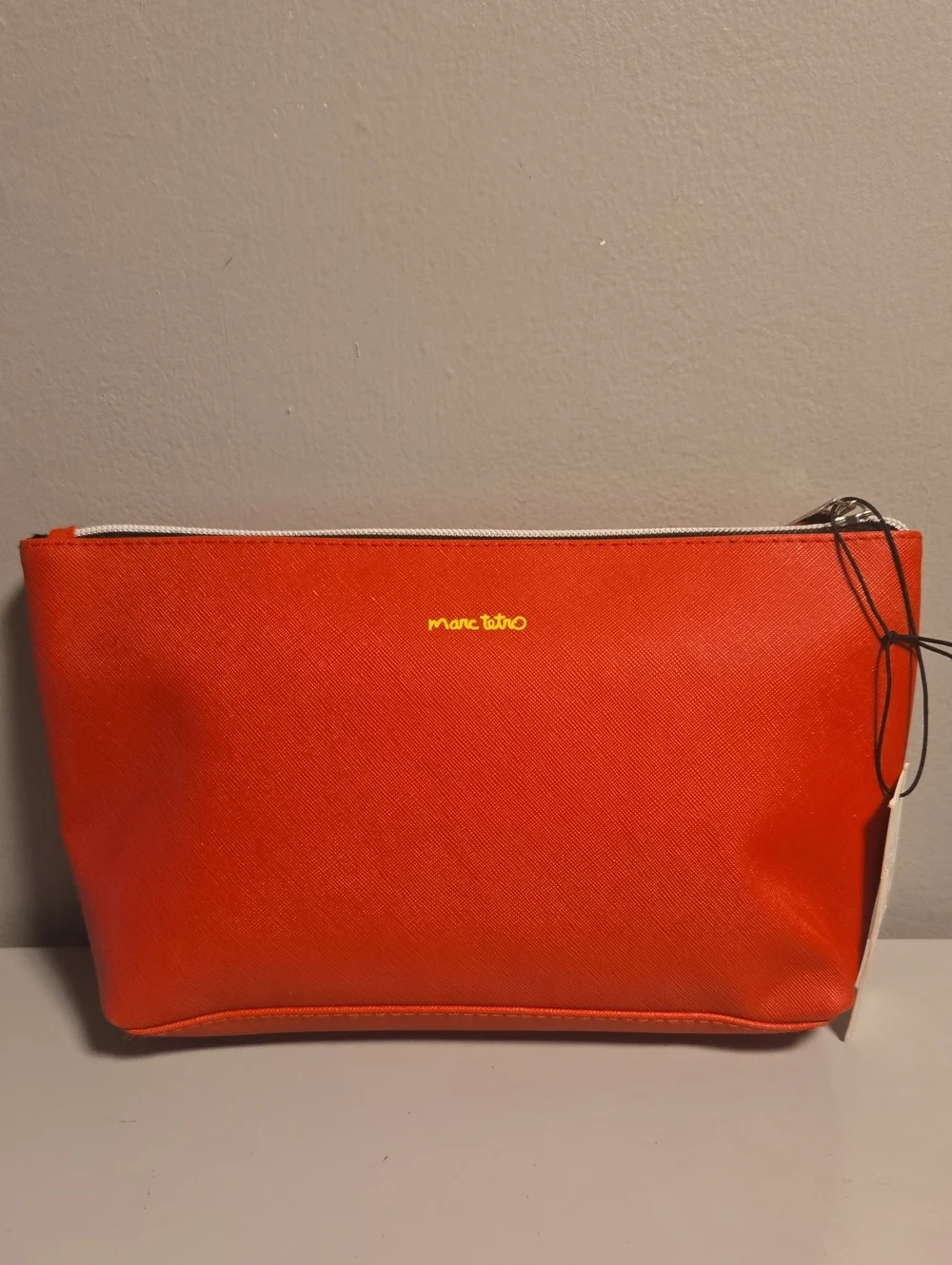 marc tétro Red Westie Travel Pouch